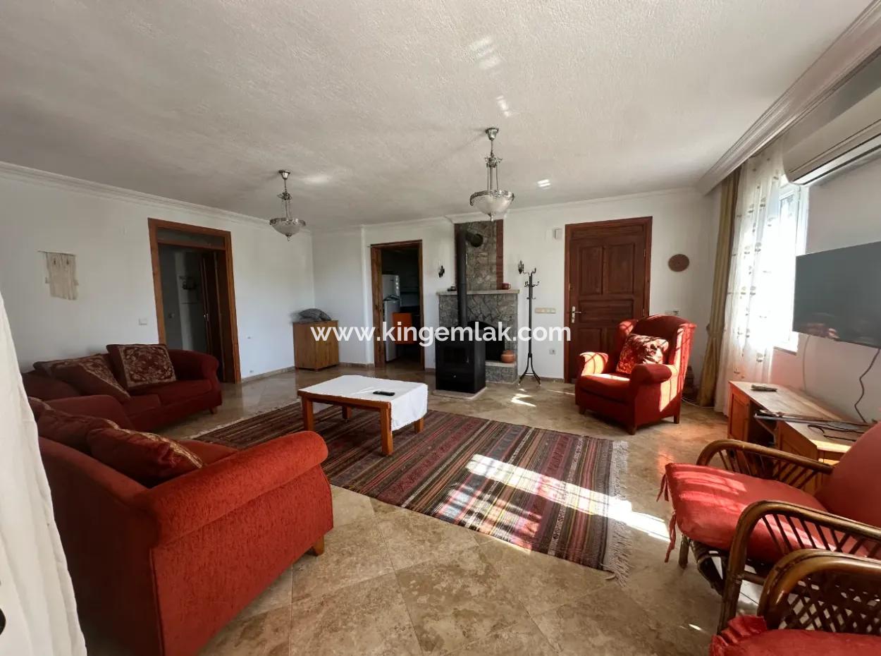 Rural Bungalow Ready For New Renter