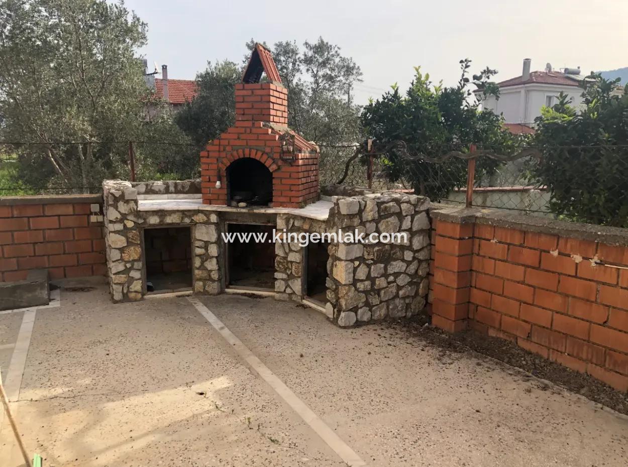 Traditional Villa In Need Of Love