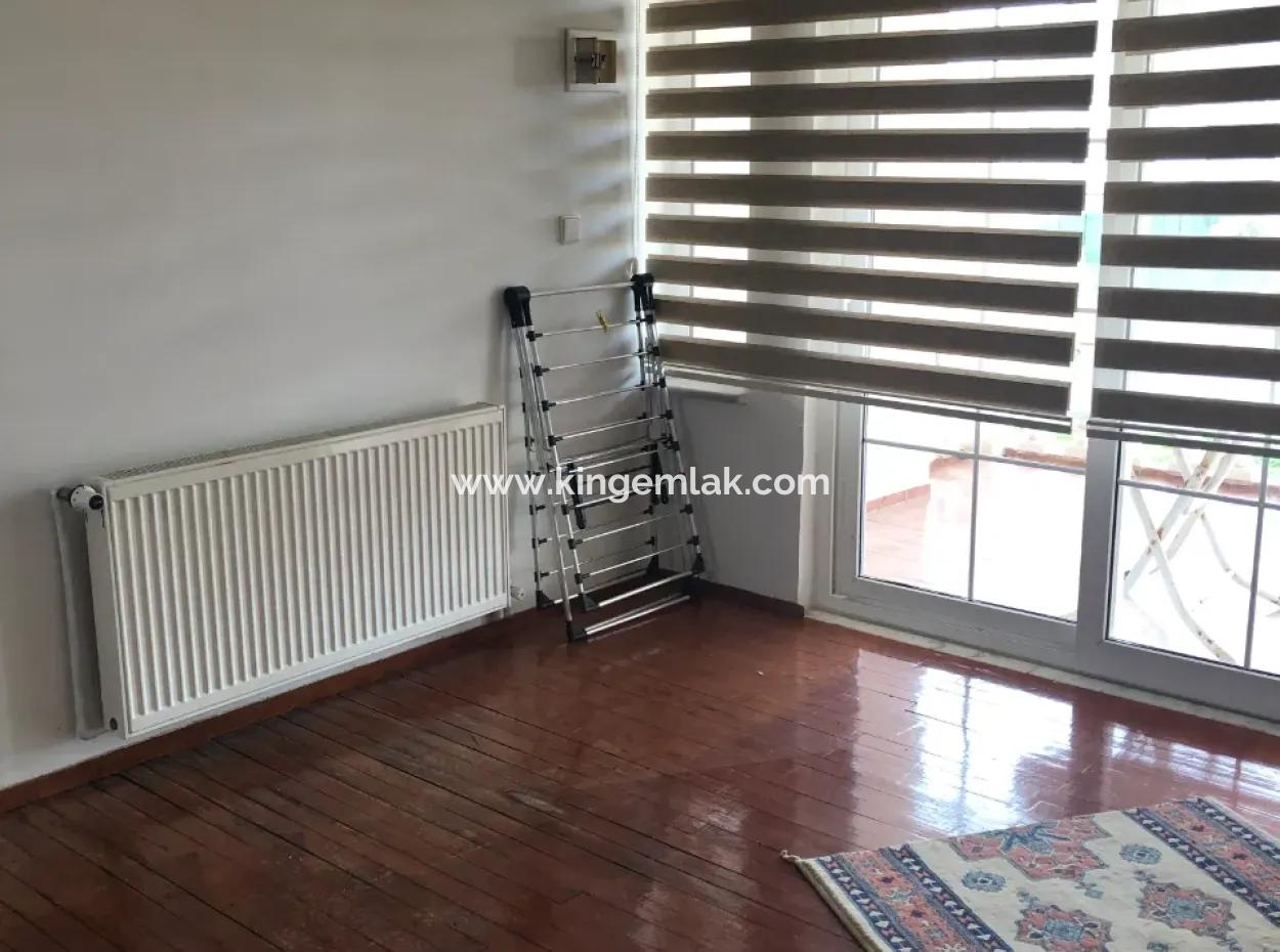 Traditional Villa In Need Of Love