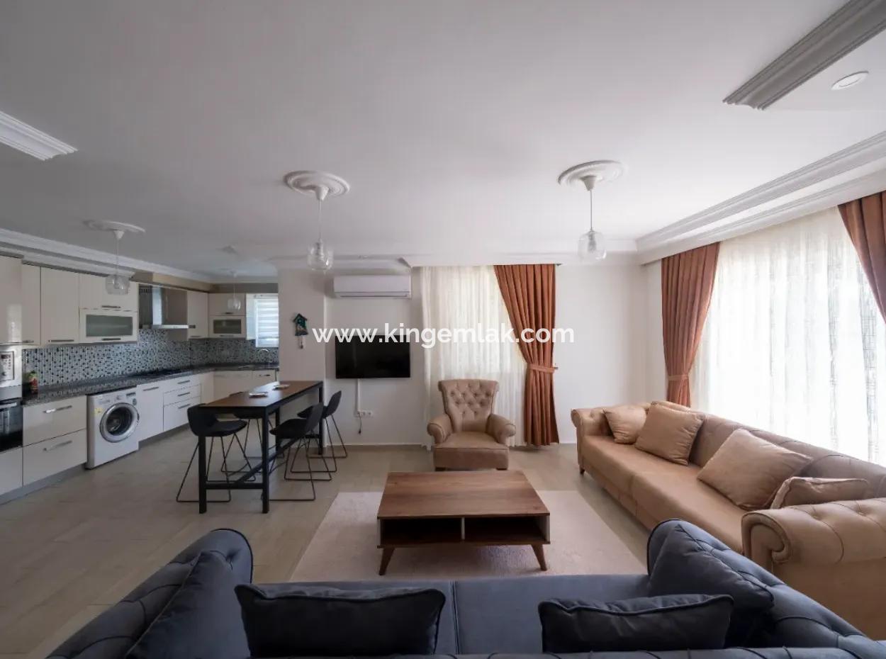 Modern 4 Bed Villa In Quiet Area