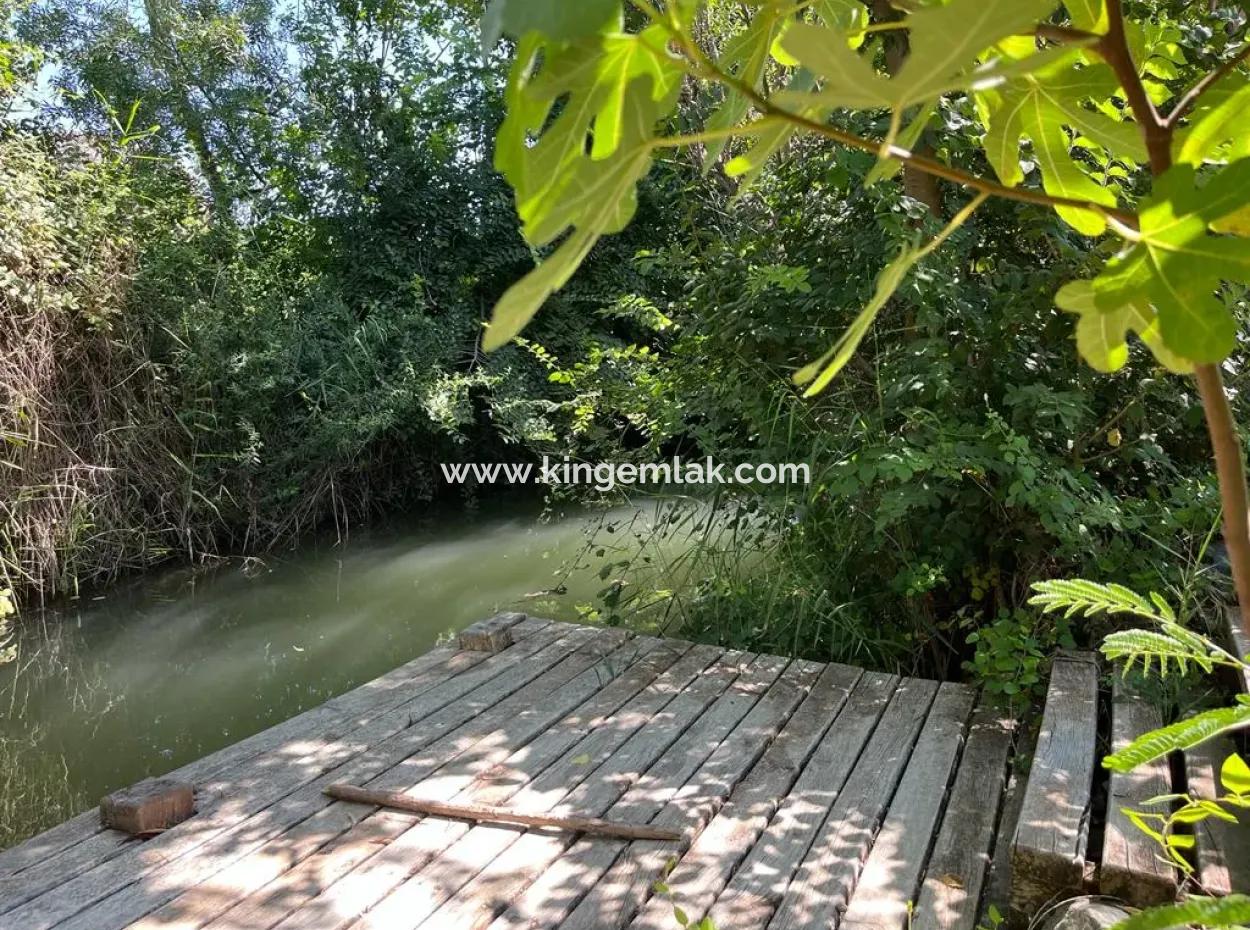 Private Villa By The Stream