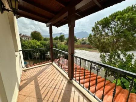 Detached Villa With Shared Pool And Lush Gardens In The Gülpınar Area Of Dalyan
