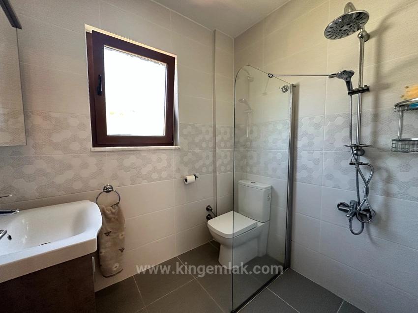 Стильная Двухквартирная Вилла С Общим Бассейном В Самом Центре Района Османглар В Дальяне