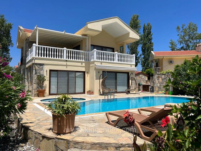 Для Продажи Вилла 4+1 в Dalyan Ortaca - 800 m²