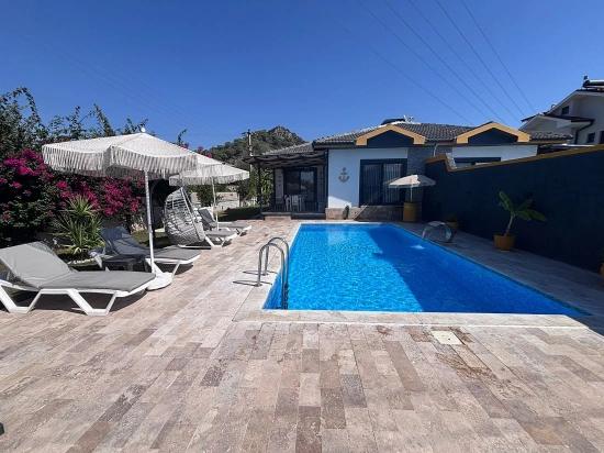 Стильное Бунгало В Гюльпынар Дальян