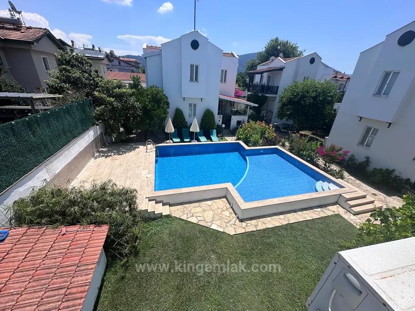 Akdeniz Esintili Şık Villa