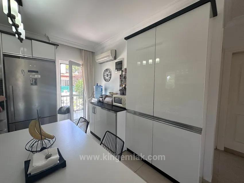 Doğanın Kalbinde Şık Villa