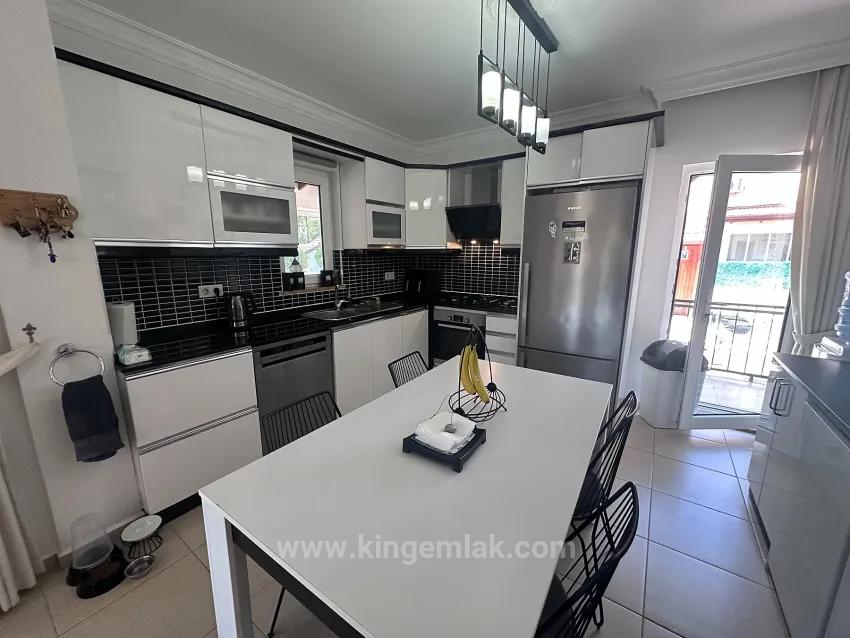 Doğanın Kalbinde Şık Villa