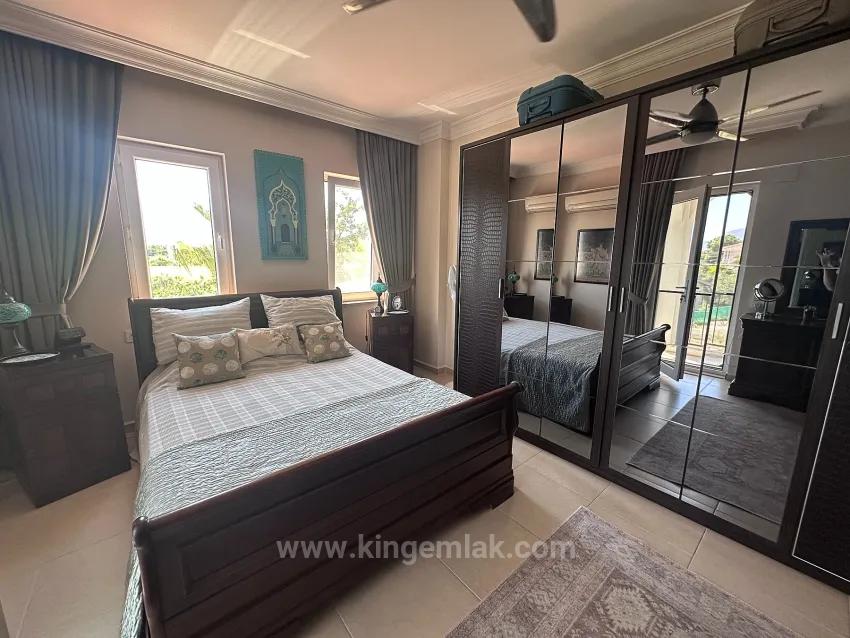 Doğanın Kalbinde Şık Villa