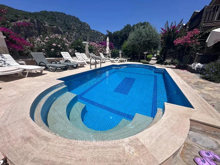 Dalyan Nehri Manzaralı Lüks Villa