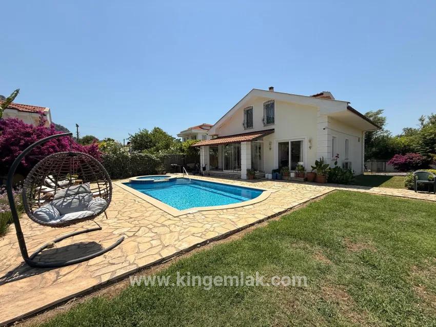 Dalyan Arıkbaşı Mevkiinde Satılık Bungalov