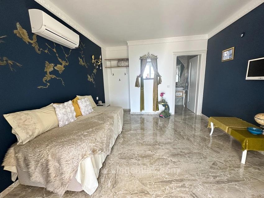 Gökbel’de Eşsiz Deniz Manzaralı 7 Odalı Lüks Malikâne