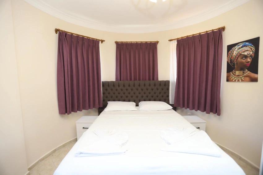 Karadağ Manzaralı, Stil Sahibi Ve Tamamen Yenilenmiş Özel Villa – Memphis Blue