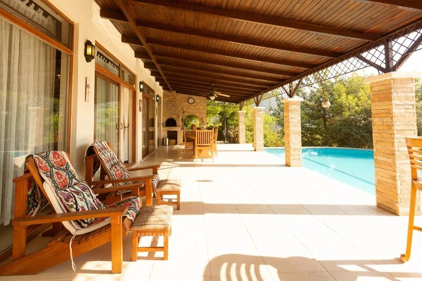 Dalyan Gökbel De Deniz Manzaralı Müstakil Villa