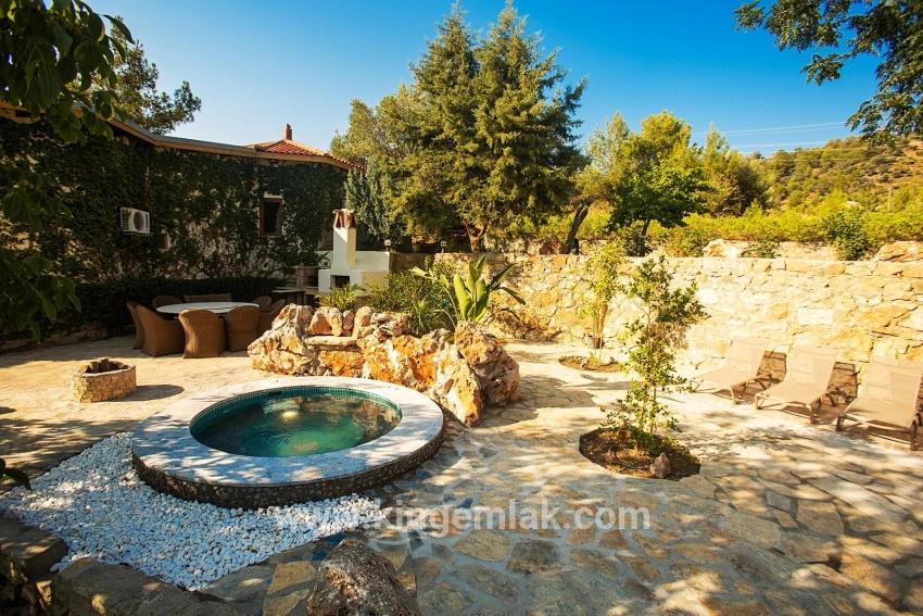 Ortaca Gökbel Mah. Satılık 4+1 Vip villa - 8.000 m²