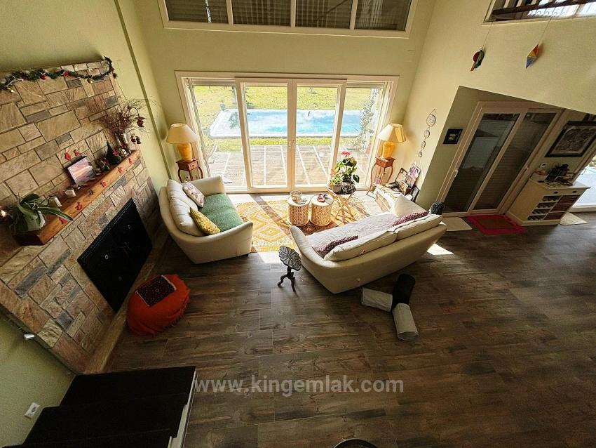 Dalyan Maraş 'Ta 5000 M2 Arsa İçerisinde Satılık Dubleks Villa