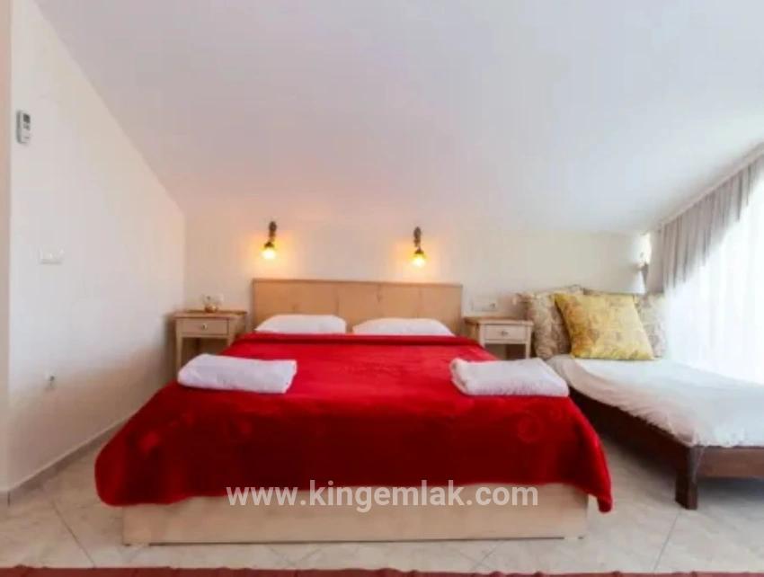 Ortaca Gökbel Mah. Satılık 3+1 Villa - 909 m²