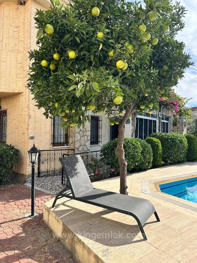 Dalyan Merkezde Sakin Ve Huzurlu Bir Sitede Satılık Dubleks Villa