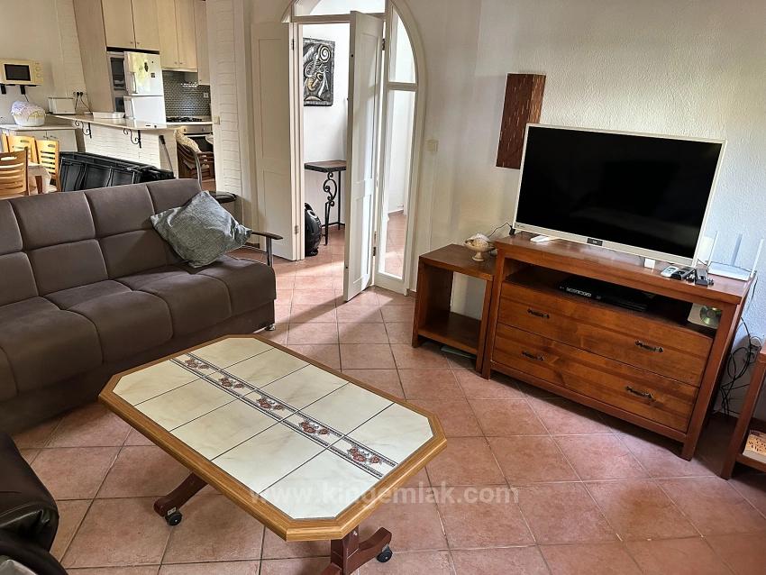 Dalyan Merkezinde Sessiz, Işıklı Ve Zamansız Bir Aile Evi