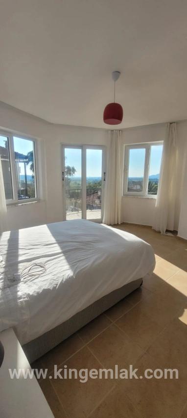 Dalaman Şerefler Mah. Satılık 3+1 Villa - 362 m²