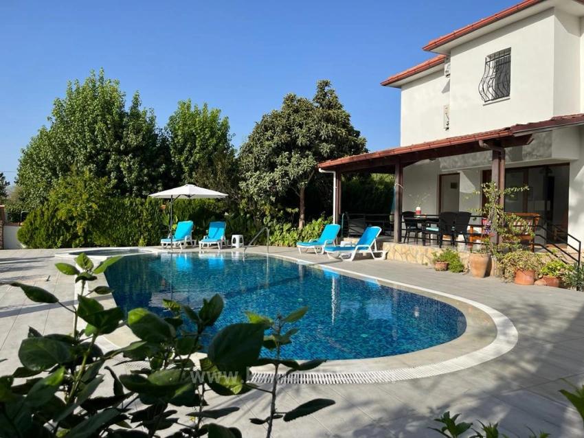 Dalyan Okçular'da 1000 M2 Arsa İçerisinde Satılık Dubleks