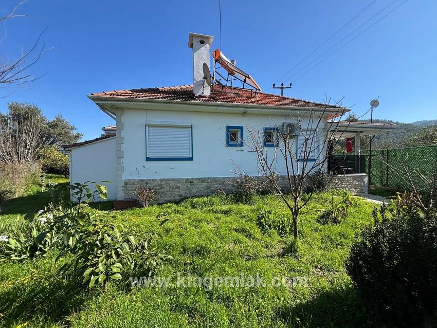 Ortaca Okçular Mah. Satılık 2+1 Müstakil ev - 459 m²
