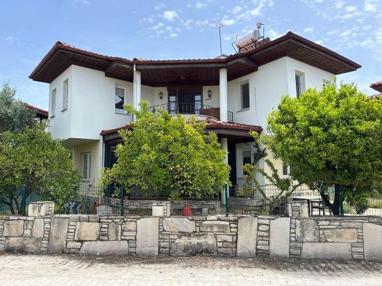 Dalyan Gülpınar Da Site İçerisinde Satılık Villa