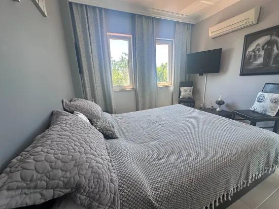 Doğanın Kalbinde Şık Villa