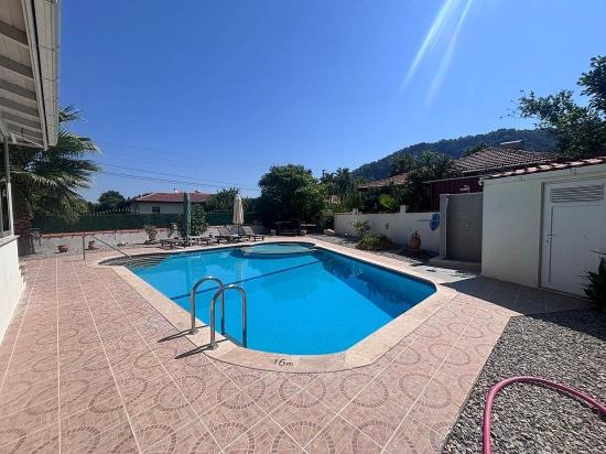 Doğanın Kalbinde Huzurlu Bir Sığınak – Dalyan Okçular Marmarlı’da Villa