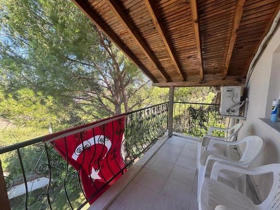 Dalyan Marmarlı Da Doğayla İç İçe Triplex Villa