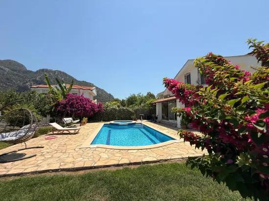 Dalyan Arıkbaşı Mevkiinde Satılık Bungalov