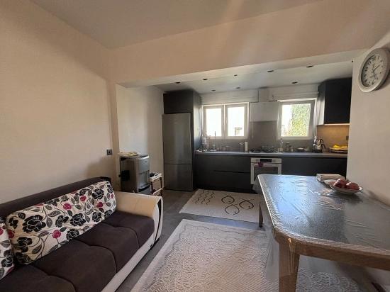 Dalyan Merkezde Sıcak Bir Yuvaya Sahip 2 Yatak Odalı Daire.