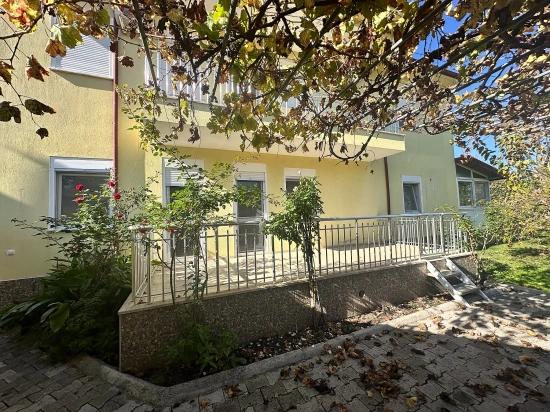 Dalyan Gülpınar 'da 1000 M2 Arsa İçerisinde Satılık Ev