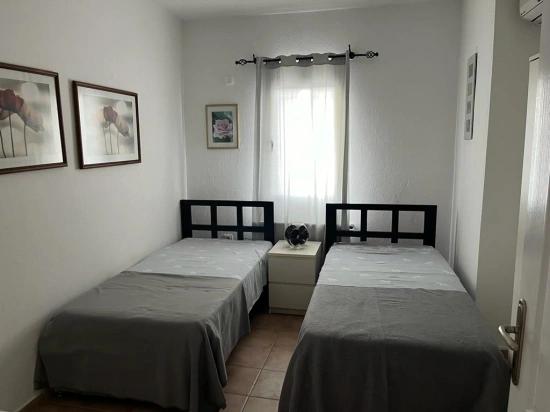 Dalyan Okçular'da 1000 M2 Arsa İçerisinde Satılık Dubleks