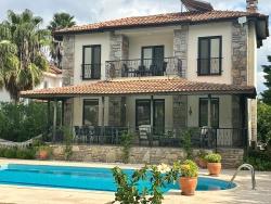 Ortaca Dalyan Mah. Satılık 4+1 Villa - 594 m²