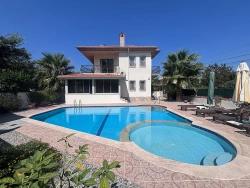 Ortaca Okçular Mah. Satılık 3+1 Villa - 509 m²