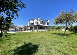 Ortaca Okçular Mah. Satılık 8+2 Vip Villa - 1.174 m²