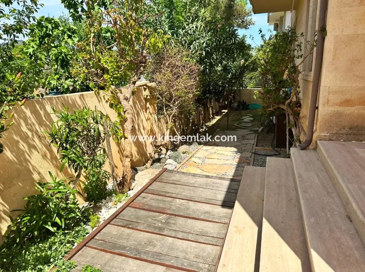 Dalyan Gülpınarda Kapodakya Taşından Yapılmış Konak Tarzı Villa