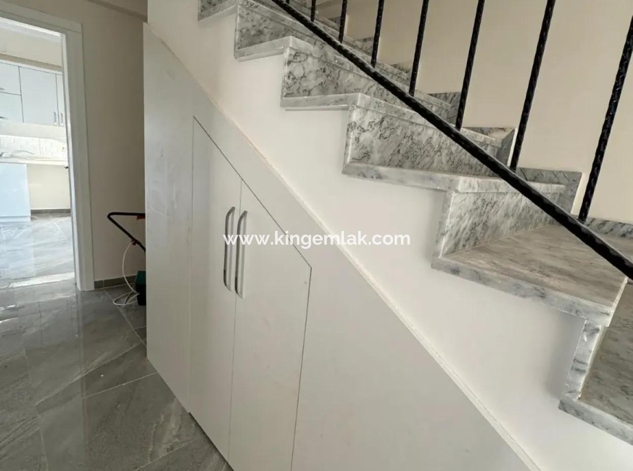 Ortaca Cumhuriyet Mahallesinde Satılık Dubleks Villa (Fiyat Düştü)