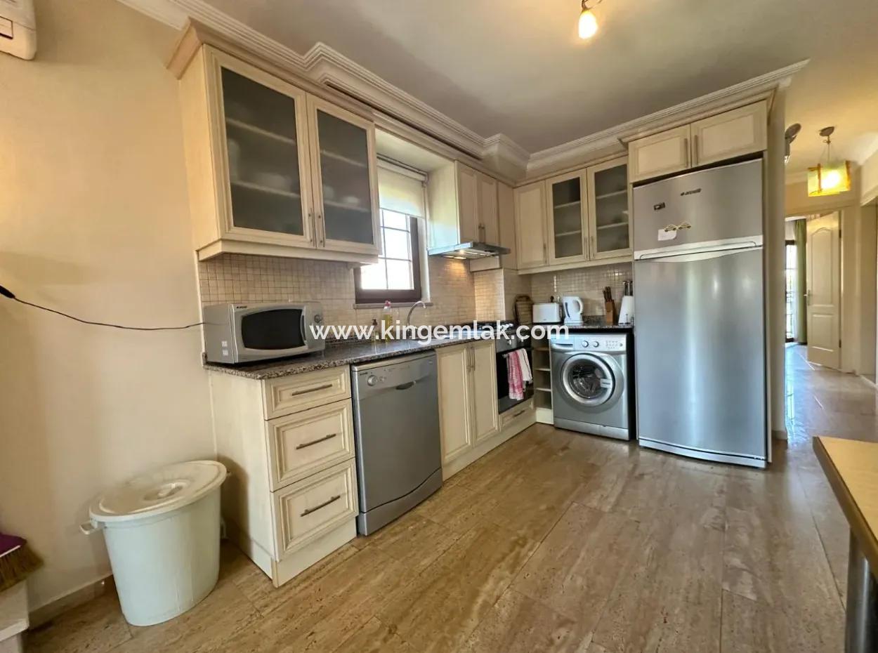 Dalyan Merkezde Satılık Site İçerisinde Apart Daire