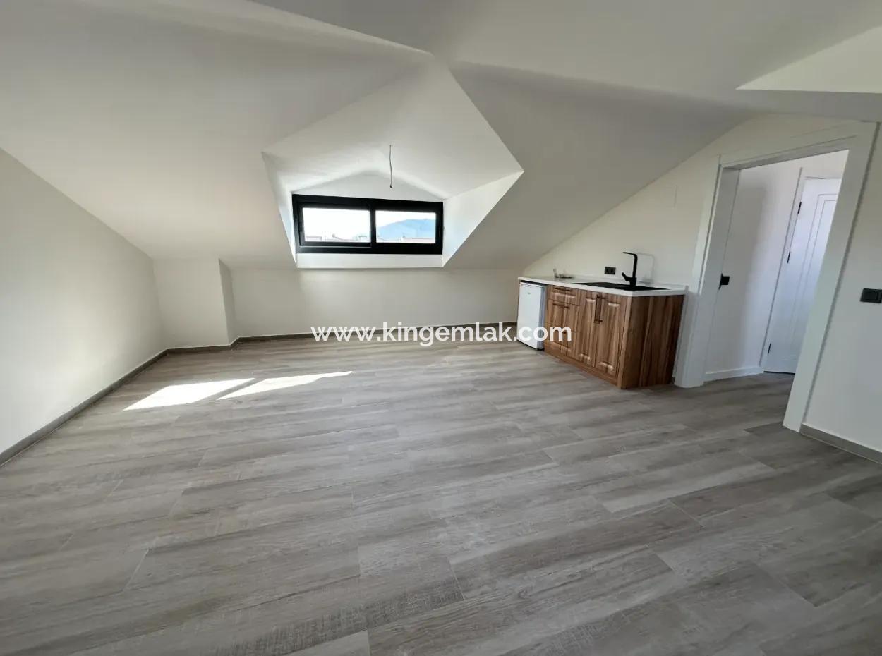 Dalyan Metinler  De Satılık Villa