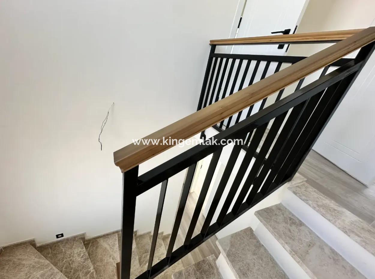 Dalyan Metinler  De Satılık Villa