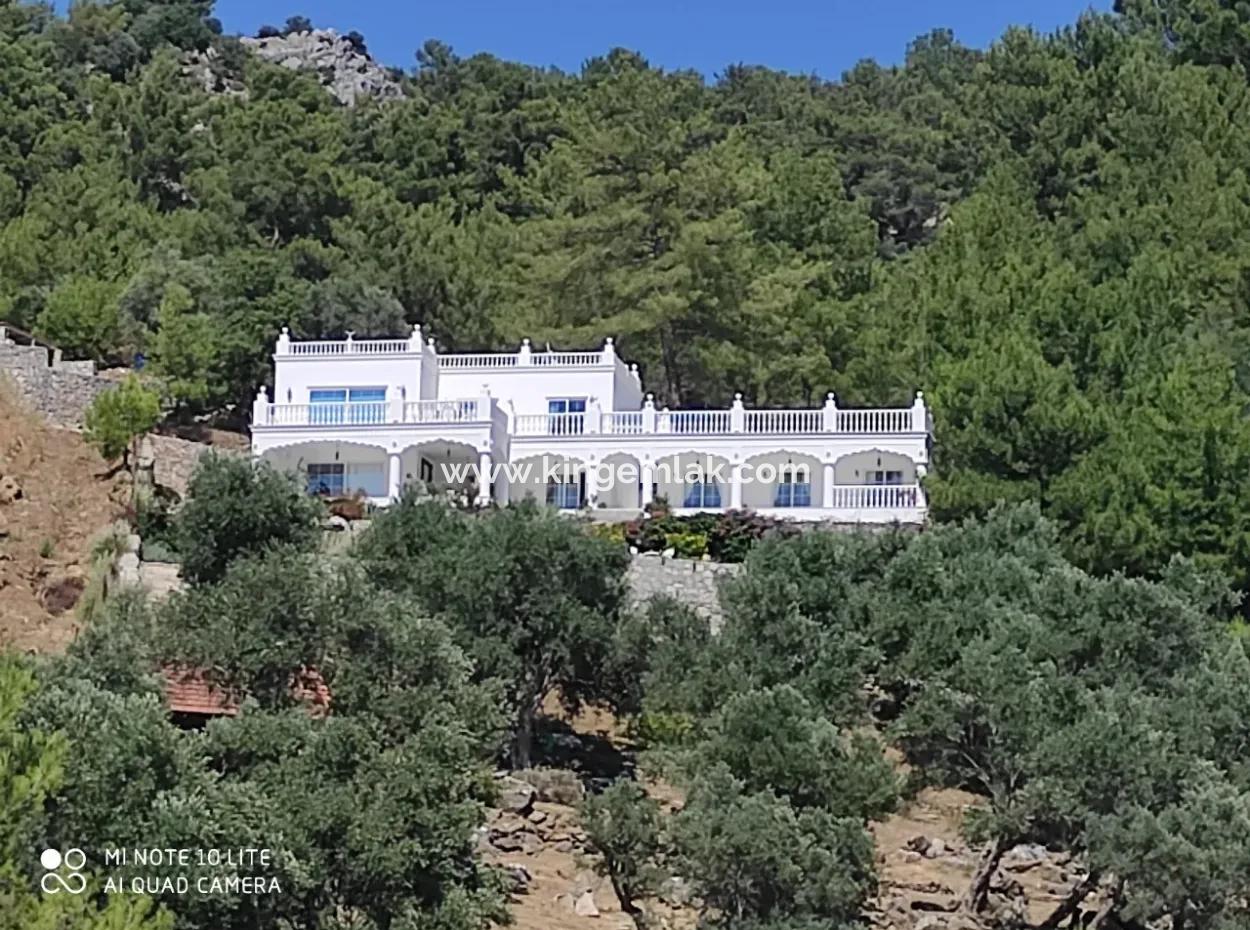 Dalyan Gökbel De Full İztuzu Plajı Ve Deniz Manzaralı Satılık Villa