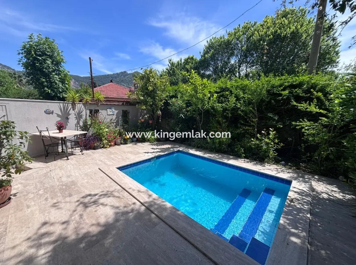 Dalyan Arıkbaşında Satılık Villa