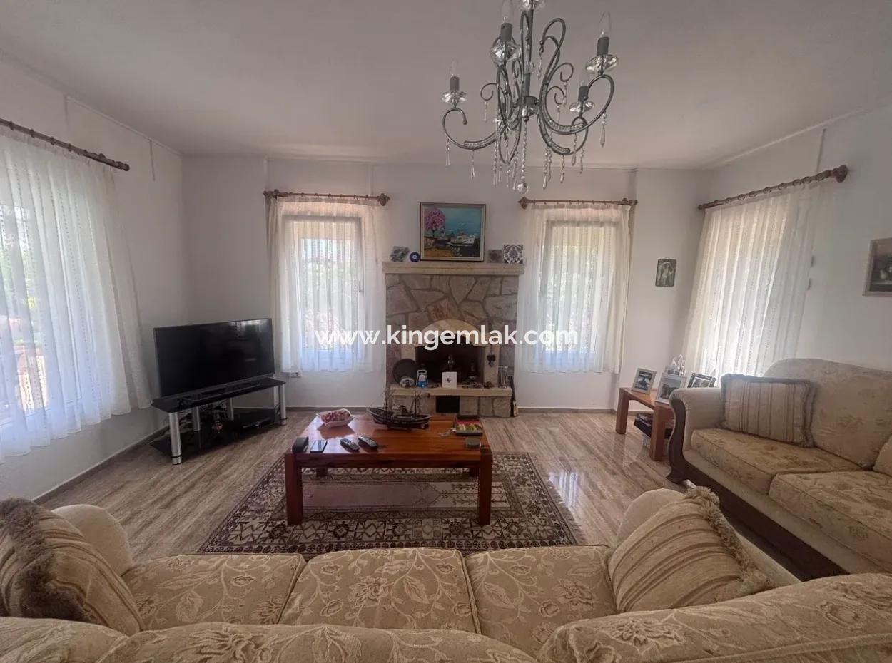 Dalyan Maraş 'Ta Kral Mezarları Manzaralı Eşsiz Villa