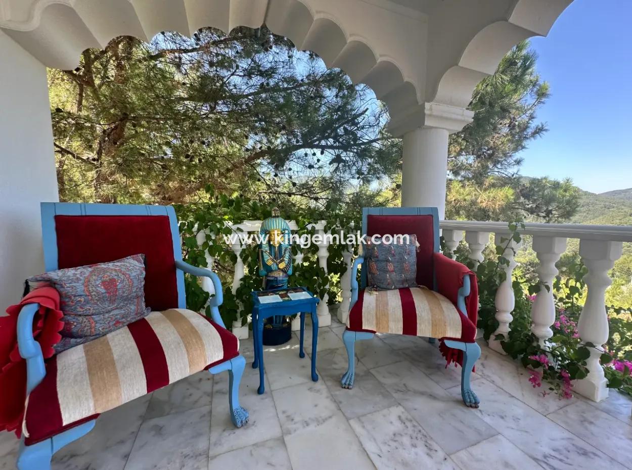 Dalyan Gökbel De Full İztuzu Plajı Ve Deniz Manzaralı Satılık Villa