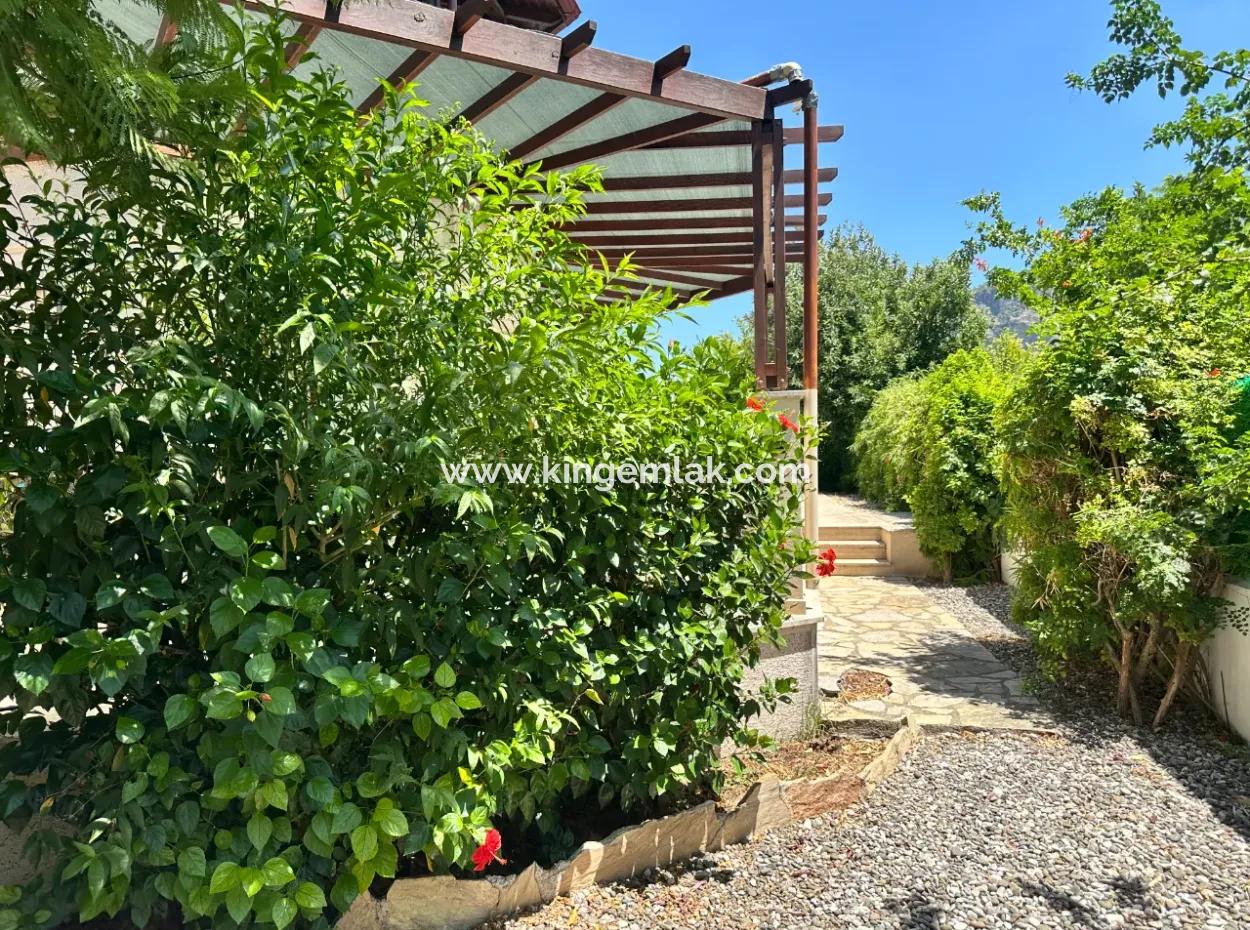 Dalyan Marmarlı Da Kiralık Villa