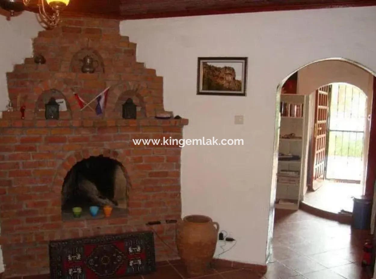 Dalyan Arıkbaşı Nda Satılık 1357 M2 Arsa İçersinde Bungalow