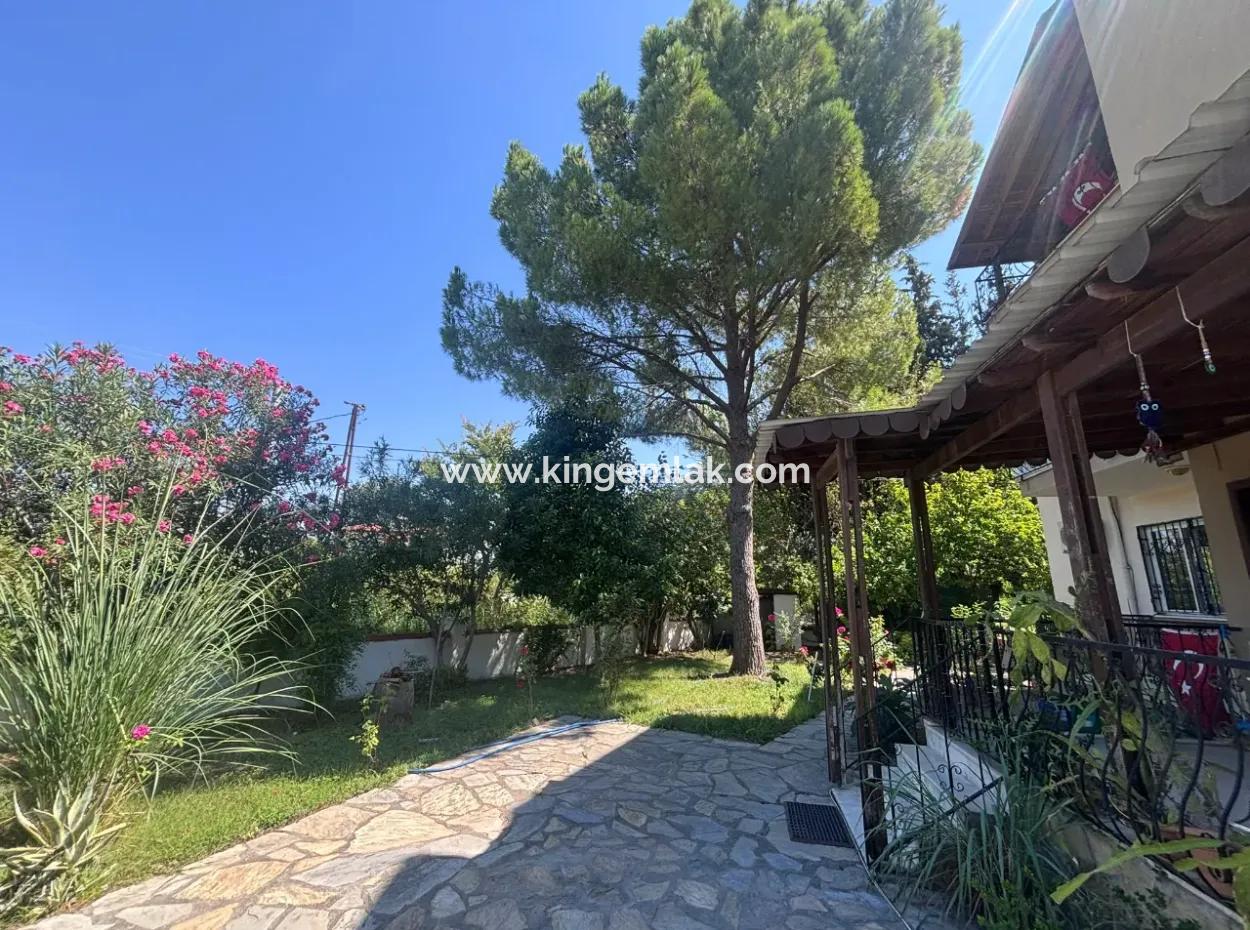 Dalyan Marmarlı Da 4011 M2 Arsa İçerisinde Satılık Villa