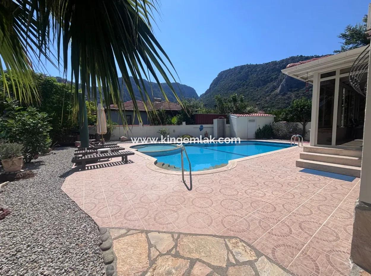 Dalyan Okçular Marmarlı Da Satılık Villa